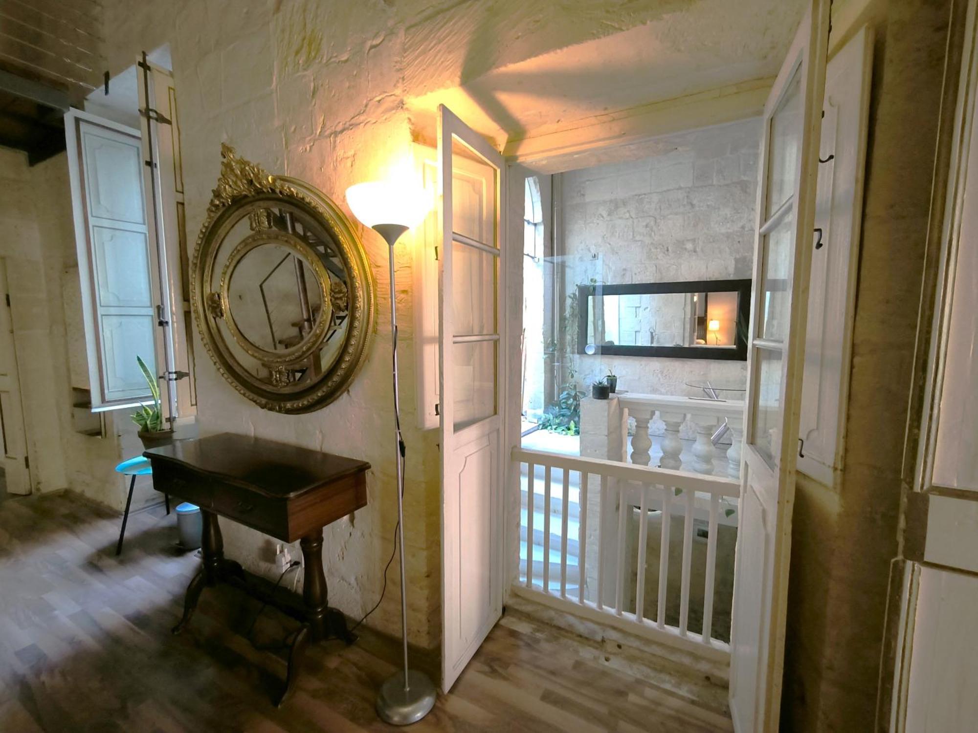 Stunning Valletta 3 Bedroom Town House Exterior foto